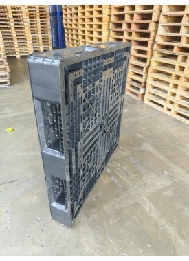 1,100 x 1,100 x 150 mm Heavy Duty Plastic Pallets (Recon)